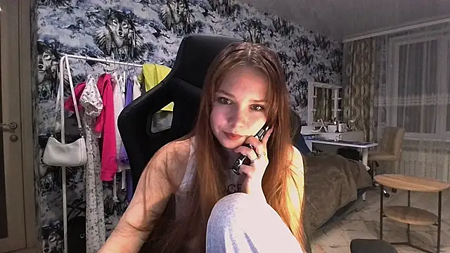 Snapshot of Princess_Mira chatting on 07-03-26, 07:09 Princess Mira online show from 07-03-26, 07:09