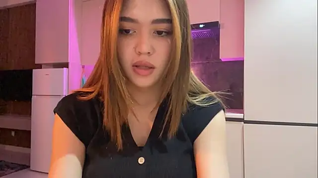 GennaTorros online show from 04-19-26, 06:10