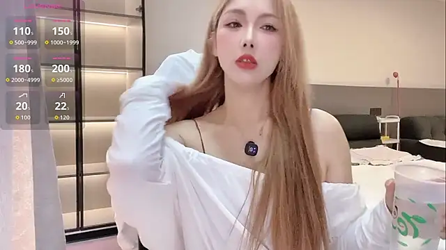Snapshot of wenwen-mm chatting on 06-12-26, 06:33 wenwen-mm online show from 06-12-26, 06:33