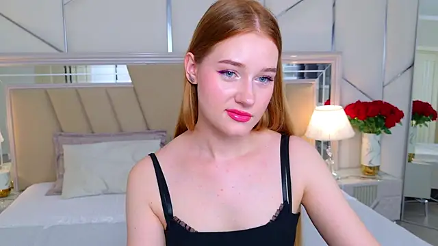 Snapshot of EmmiliRosse chatting on 05-25-26, 05:22 EmmiliRosse online show from 05-25-26, 05:22