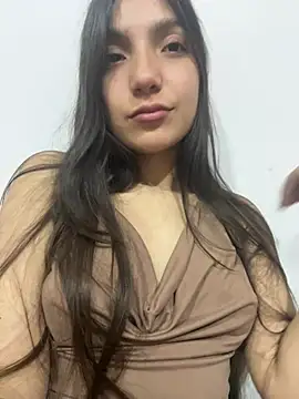 Snapshot of Soffy_20 chatting on 07-08-26, 11:27 Soffy 20 online show from 07-08-26, 11:27