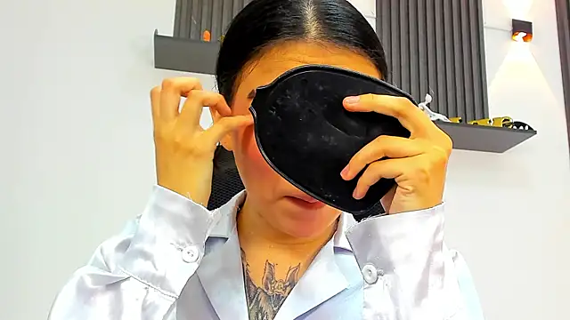 isabella hv online show from 07-21-26, 08:21