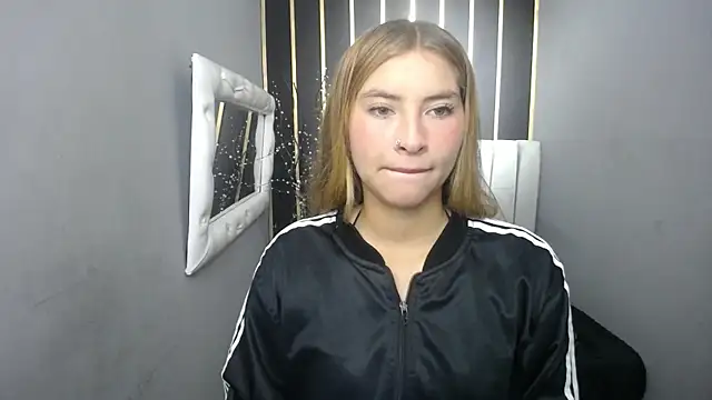 nancy blonde online show from 05-26-26, 12:25