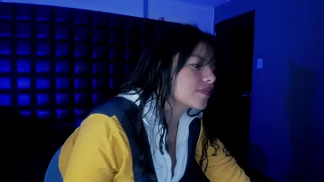 Snapshot of LilaVelvet chatting on 05-02-26, 09:20 LilaVelvet online show from 05-02-26, 09:20