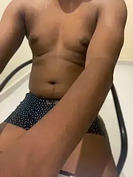 loveradar online show from 06-19-26, 05:41