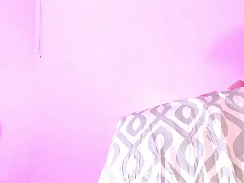 Snapshot of daniela-hot01 chatting on 05-17-26, 06:52 daniela-hot01 online show from 05-17-26, 06:52