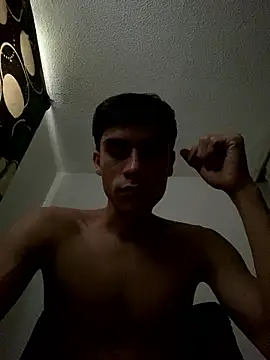 Snapshot of Axel_DavisS chatting on 04-26-26, 10:40 Axel DavisS online show from 04-26-26, 10:40