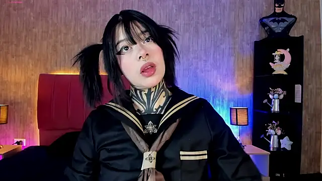 Snapshot of hanna_riu chatting on 05-12-26, 01:06 hanna riu online show from 05-12-26, 01:06