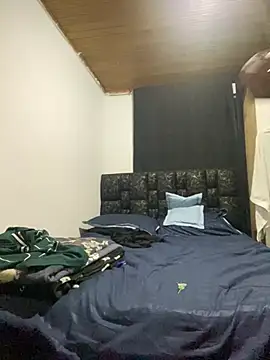 Andrew2428 online show from 04-20-26, 12:13