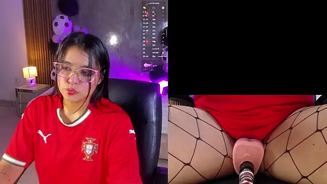 LuciaReid online show from 06-19-26, 02:01