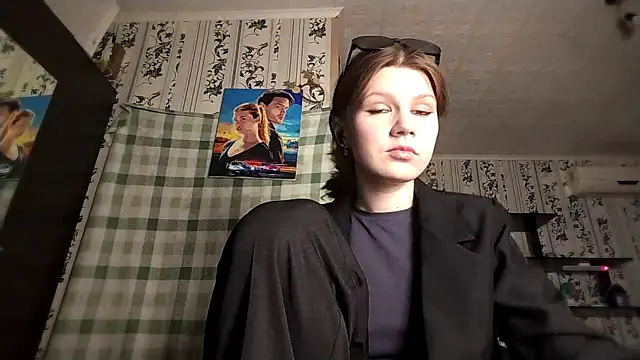 SharyLoughty online show from 05-02-26, 04:23