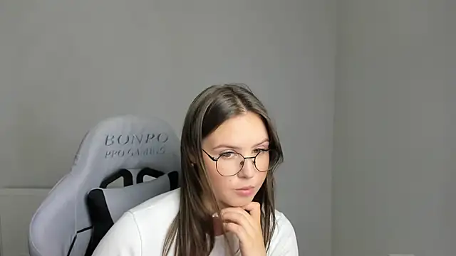 Regina cute  online show from 07-03-26, 11:28