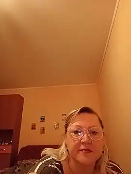 I amVeronicle online show from 07-19-26, 10:12