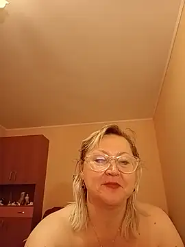 I amVeronicle online show from 07-09-26, 08:15