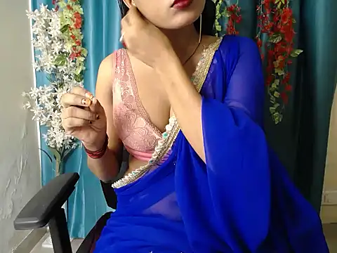 Snapshot of Naughtyy_Ranii01 chatting on 07-10-26, 07:36 Naughtyy Ranii01 online show from 07-10-26, 07:36