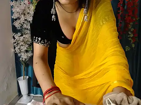 Snapshot of Naughtyy_Ranii01 chatting on 07-13-26, 08:08 Naughtyy Ranii01 online show from 07-13-26, 08:08