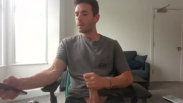 frenchbdmaninlondon online show from 07-21-26, 01:56