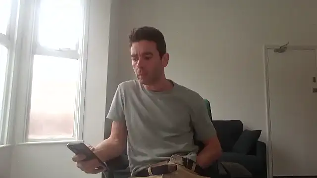 frenchbdmaninlondon online show from 06-07-26, 11:37