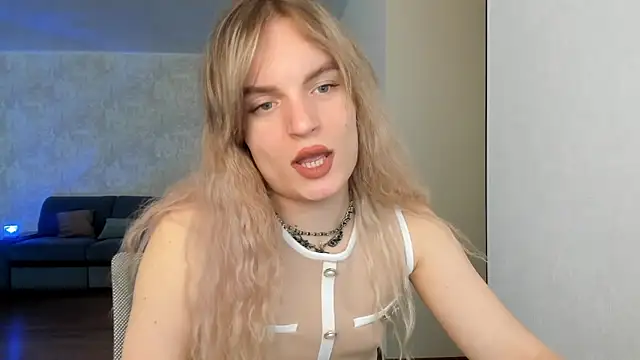 milliKira006 online show from 05-06-26, 12:20