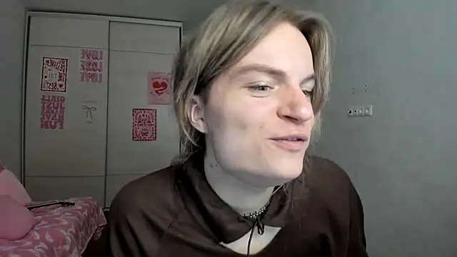 milliKira006 online show from 05-10-26, 07:34