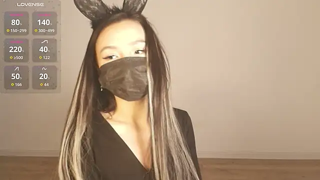 Snapshot of carlune chatting on 06-11-26, 03:36 carlune online show from 06-11-26, 03:36