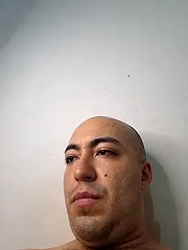 Snapshot of Angel_Iron69 chatting on 05-19-26, 03:24 Angel Iron69 online show from 05-19-26, 03:24