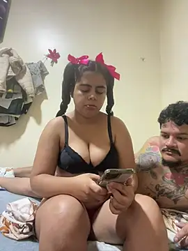 Carolina caro online show from 05-14-26, 04:15