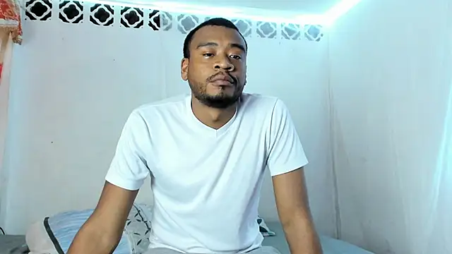 Snapshot of Cherry_Chocolate chatting on 05-28-26, 10:48 Cherry Chocolate online show from 05-28-26, 10:48