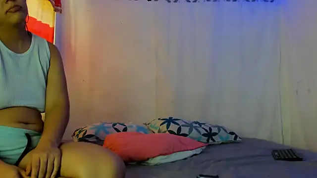 Snapshot of Cherry_Chocolate chatting on 06-18-26, 09:20 Cherry Chocolate online show from 06-18-26, 09:20