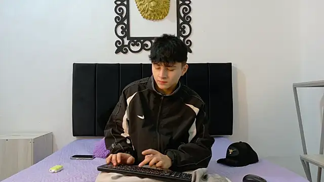LunayDream online show from 06-27-26, 11:49