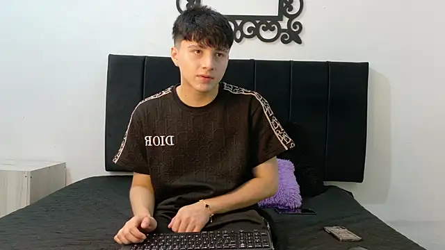 LunayDream online show from 07-25-26, 12:55