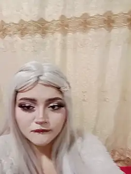 Snapshot of lya_nekko_ chatting on 06-08-26, 12:16 lya nekko online show from 06-08-26, 12:16