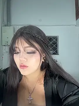 Snapshot of lya_nekko_ chatting on 04-26-26, 04:21 lya nekko online show from 04-26-26, 04:21