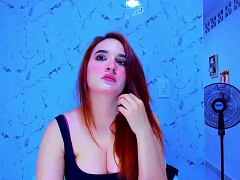 Snapshot of Aishas- chatting on 05-06-26, 05:22 Aishas- online show from 05-06-26, 05:22