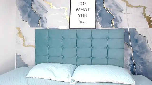 ailyn-45 online show from 04-18-26, 11:05