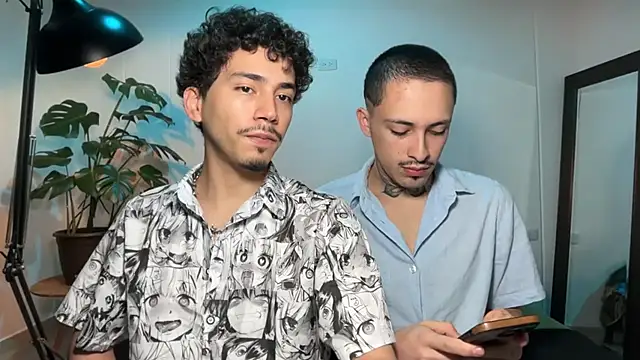 Snapshot of Noah_and_Steven chatting on 07-12-26, 02:18 Noah and Steven online show from 07-12-26, 02:18