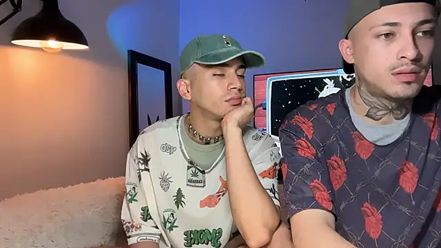 Snapshot of Noah_and_Steven chatting on 07-23-26, 05:09 Noah and Steven online show from 07-23-26, 05:09
