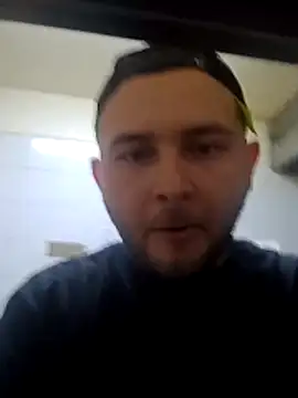 Snapshot of JHANXON chatting on 04-19-26, 06:10 JHANXON online show from 04-19-26, 06:10