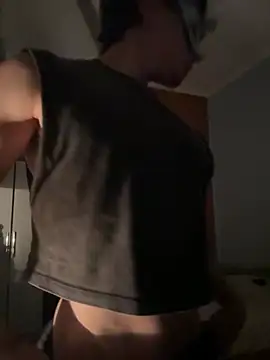 ludovicko- online show from 04-19-26, 03:18