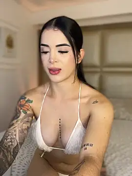 Bella jagger online show from 06-10-26, 08:54