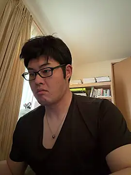 Snapshot of shun_201 chatting on 06-03-26, 04:13 shun 201 online show from 06-03-26, 04:13
