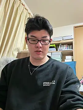 Snapshot of shun_201 chatting on 04-26-26, 02:47 shun 201 online show from 04-26-26, 02:47