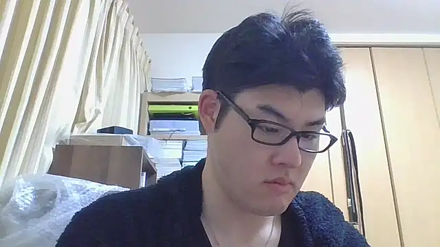 Snapshot of shun_201 chatting on 04-30-26, 01:40 shun 201 online show from 04-30-26, 01:40