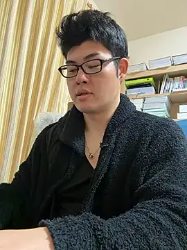 Snapshot of shun_201 chatting on 05-01-26, 02:27 shun 201 online show from 05-01-26, 02:27