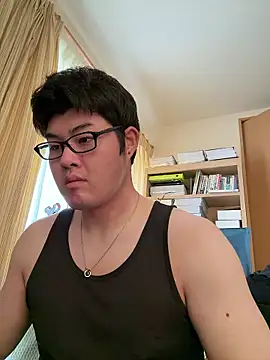 Snapshot of shun_201 chatting on 06-02-26, 01:49 shun 201 online show from 06-02-26, 01:49