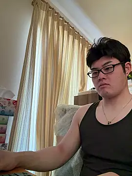 Snapshot of shun_201 chatting on 05-16-26, 02:32 shun 201 online show from 05-16-26, 02:32