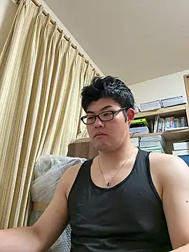 Snapshot of shun_201 chatting on 05-09-26, 04:10 shun 201 online show from 05-09-26, 04:10