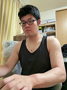 Snapshot of shun_201 chatting on 05-24-26, 12:43 shun 201 online show from 05-24-26, 12:43
