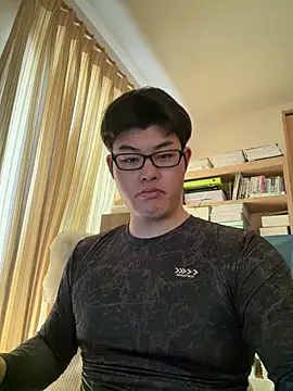 Snapshot of shun_201 chatting on 05-12-26, 04:42 shun 201 online show from 05-12-26, 04:42