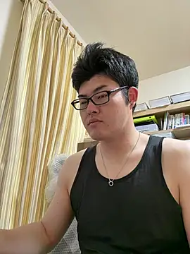 Snapshot of shun_201 chatting on 05-21-26, 02:20 shun 201 online show from 05-21-26, 02:20